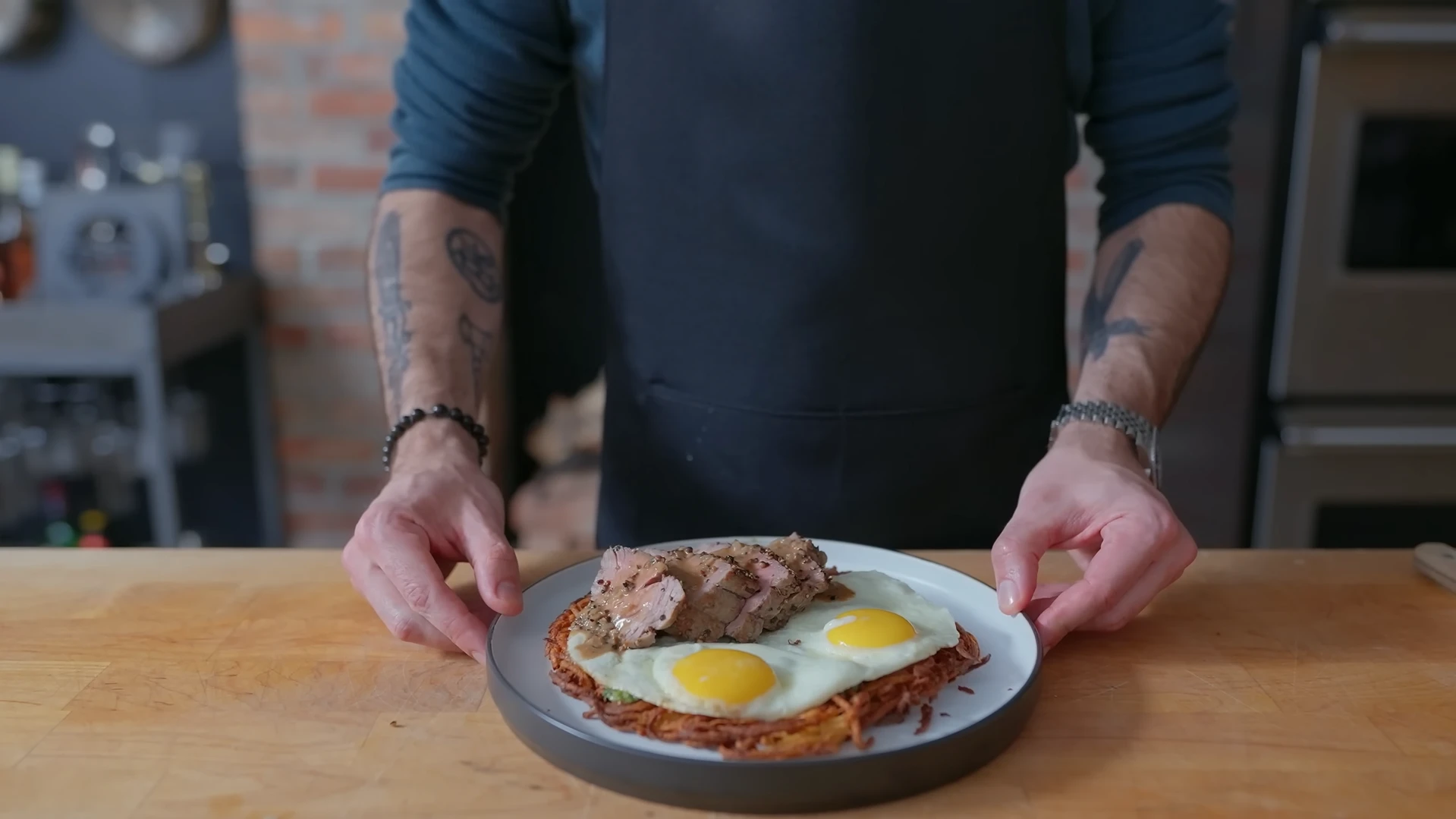 let's-make:-steak-and-eggs-au-poivre