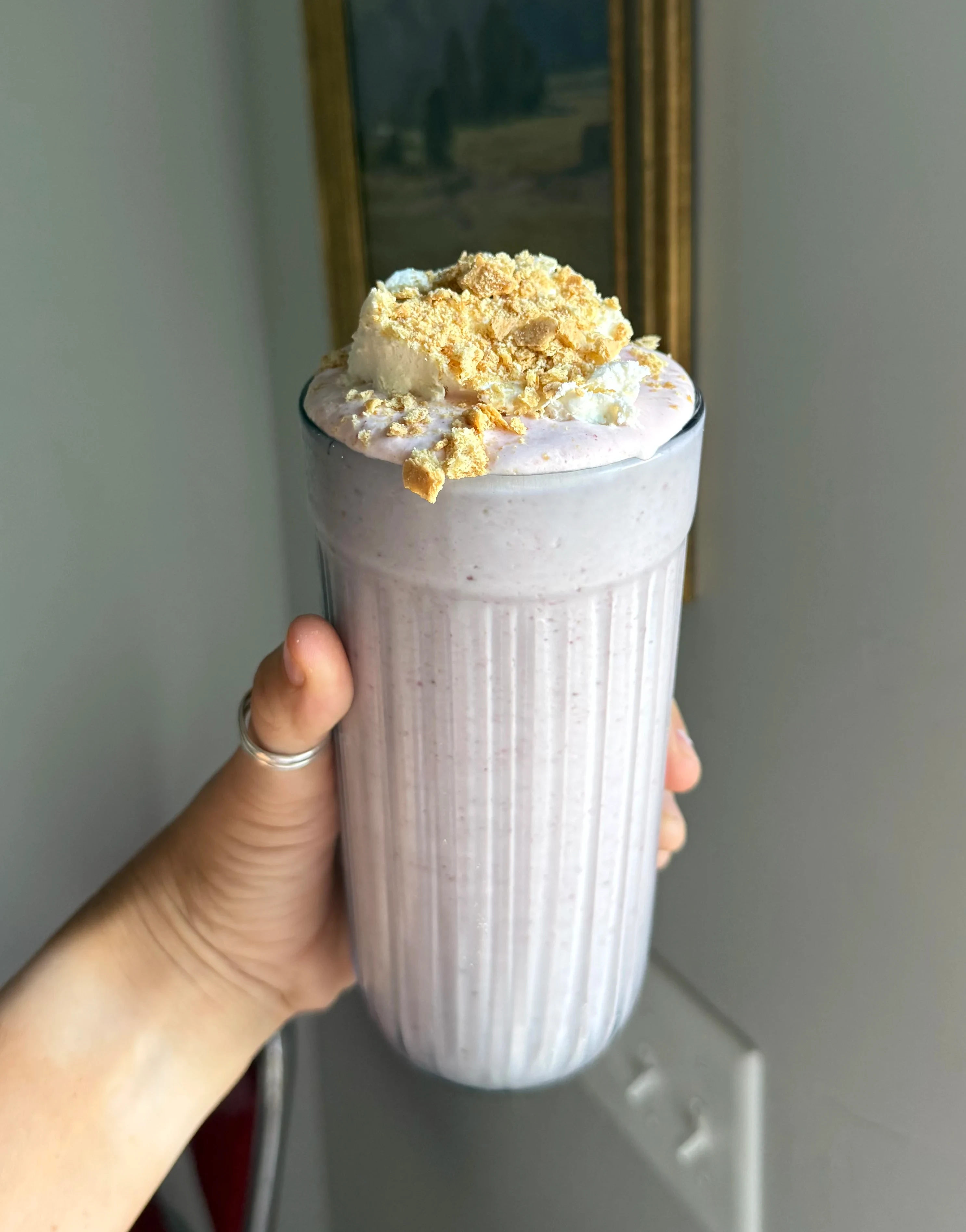 strawberry-cheesecake-smoothie