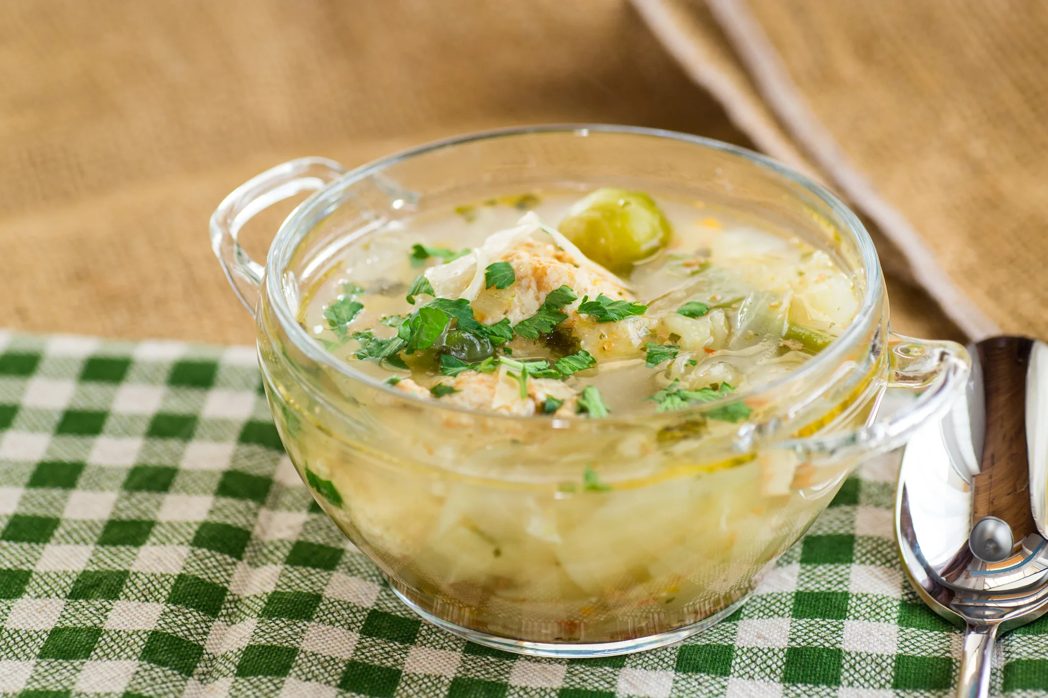 low-histamine:-chicken-and-cabbage-soup-with-ginger
