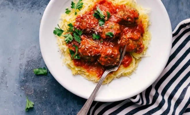 type-2-diabetes:-baked-turkey-meatballs-with-spaghetti-squash
