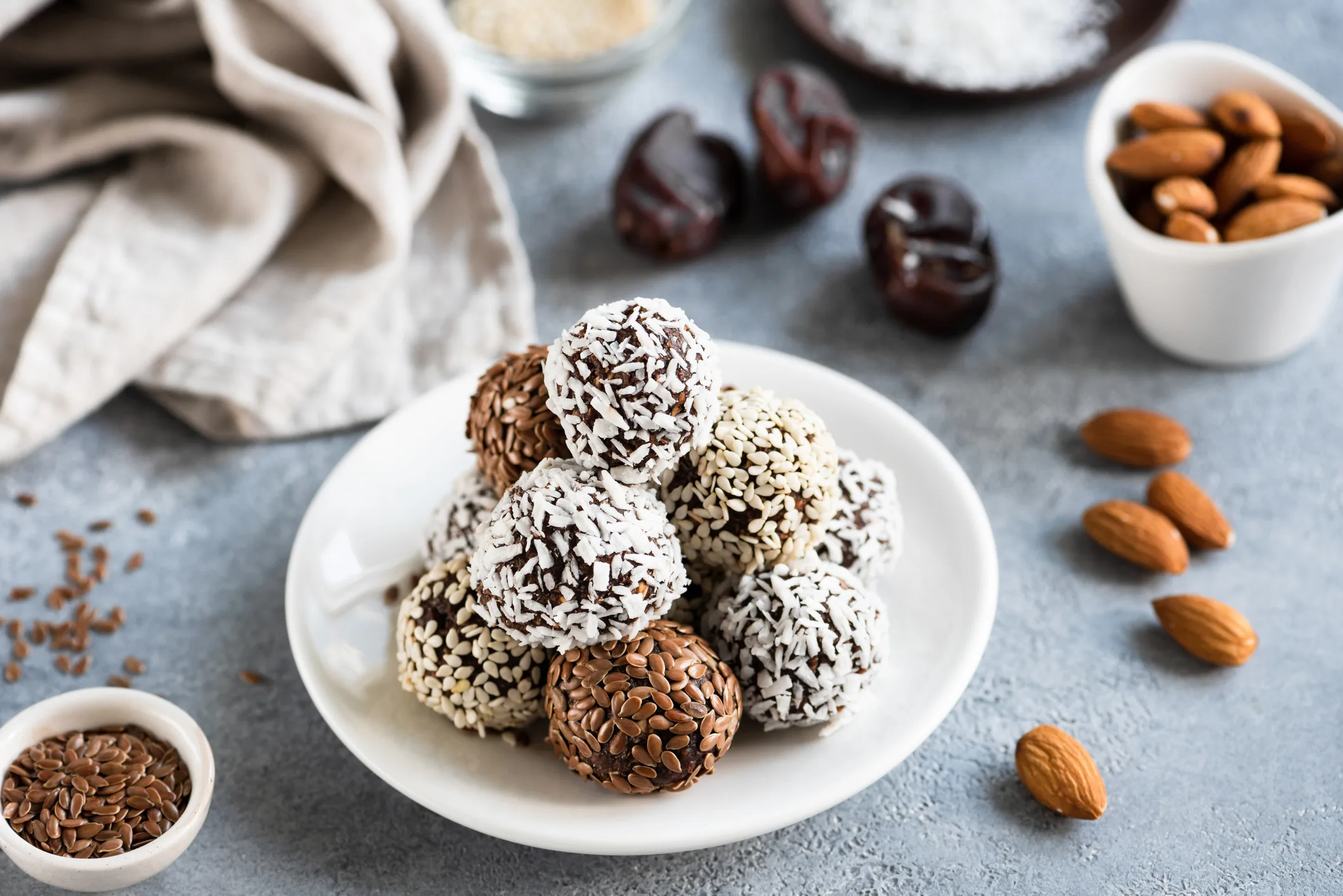 migraines:-coconut-oil-and-seed-energy-bites