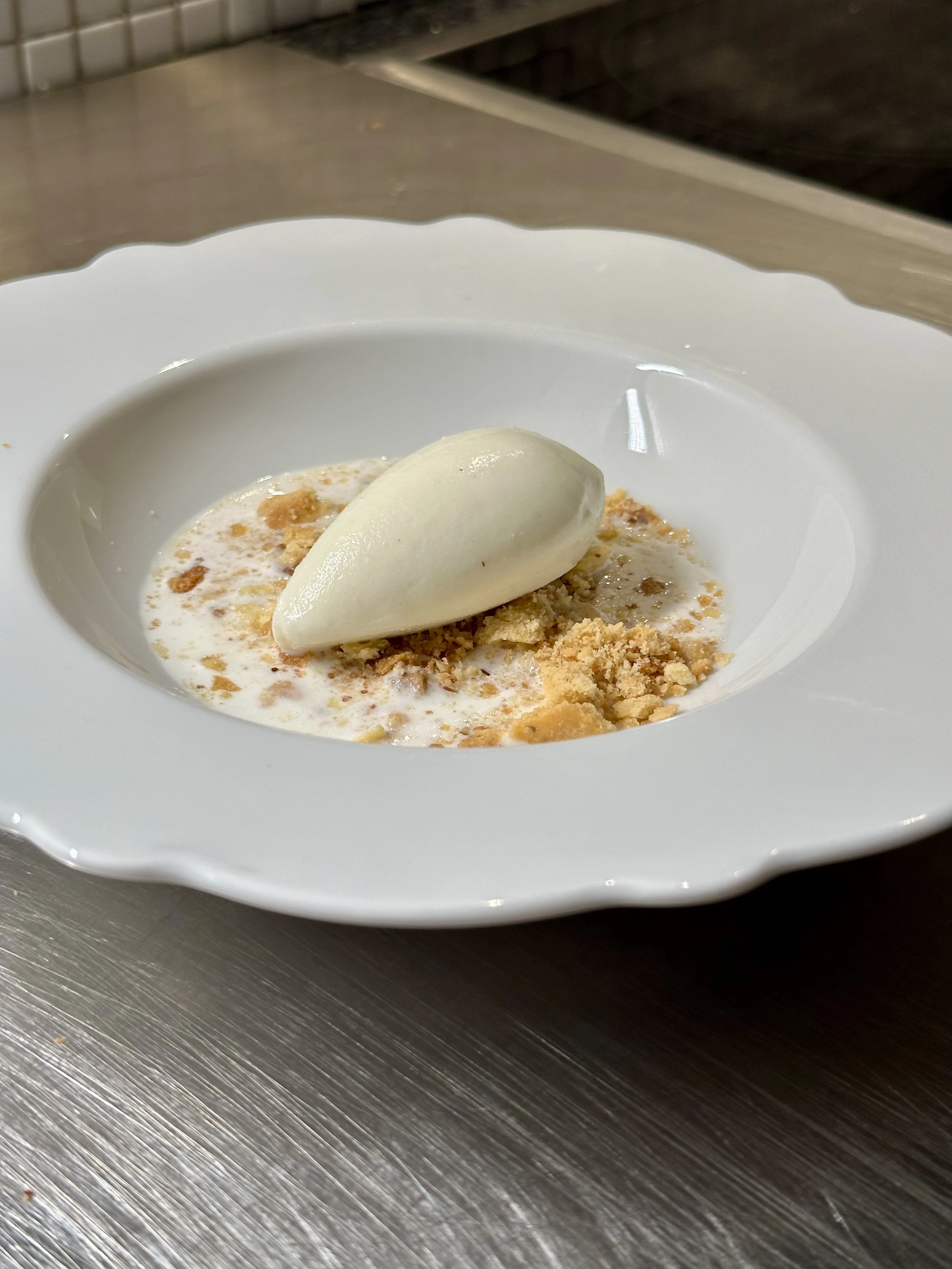 goat-yoghurt-tonka-ice-cream