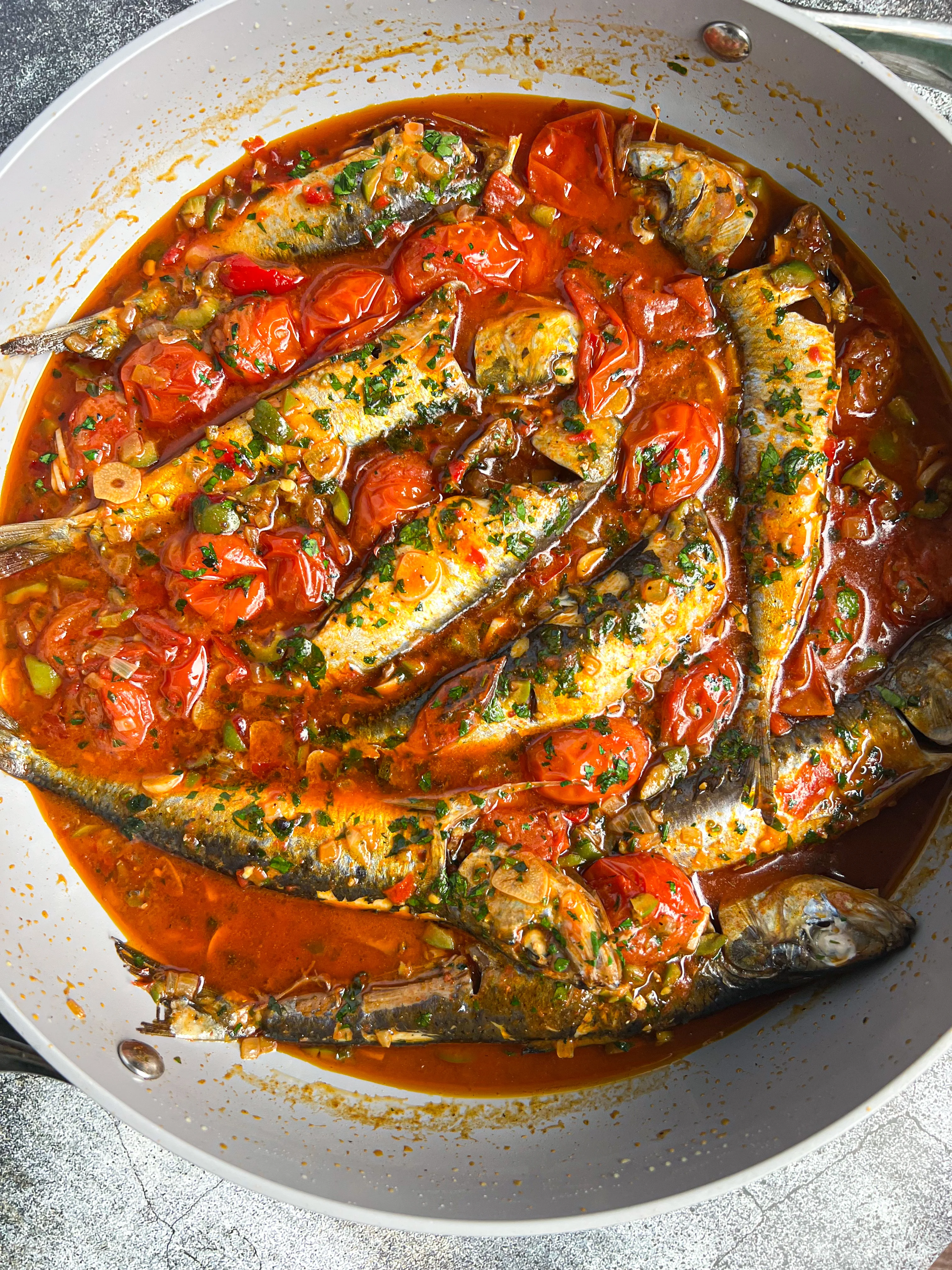 spicy-sicilian-sardines-in-calabrese-pepper-and-olives-sauce
