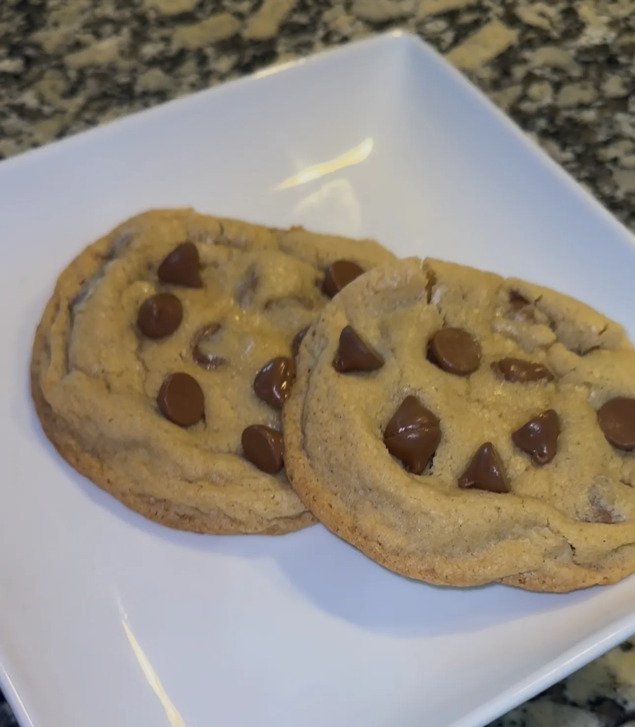 chocolate-chip-cookies
