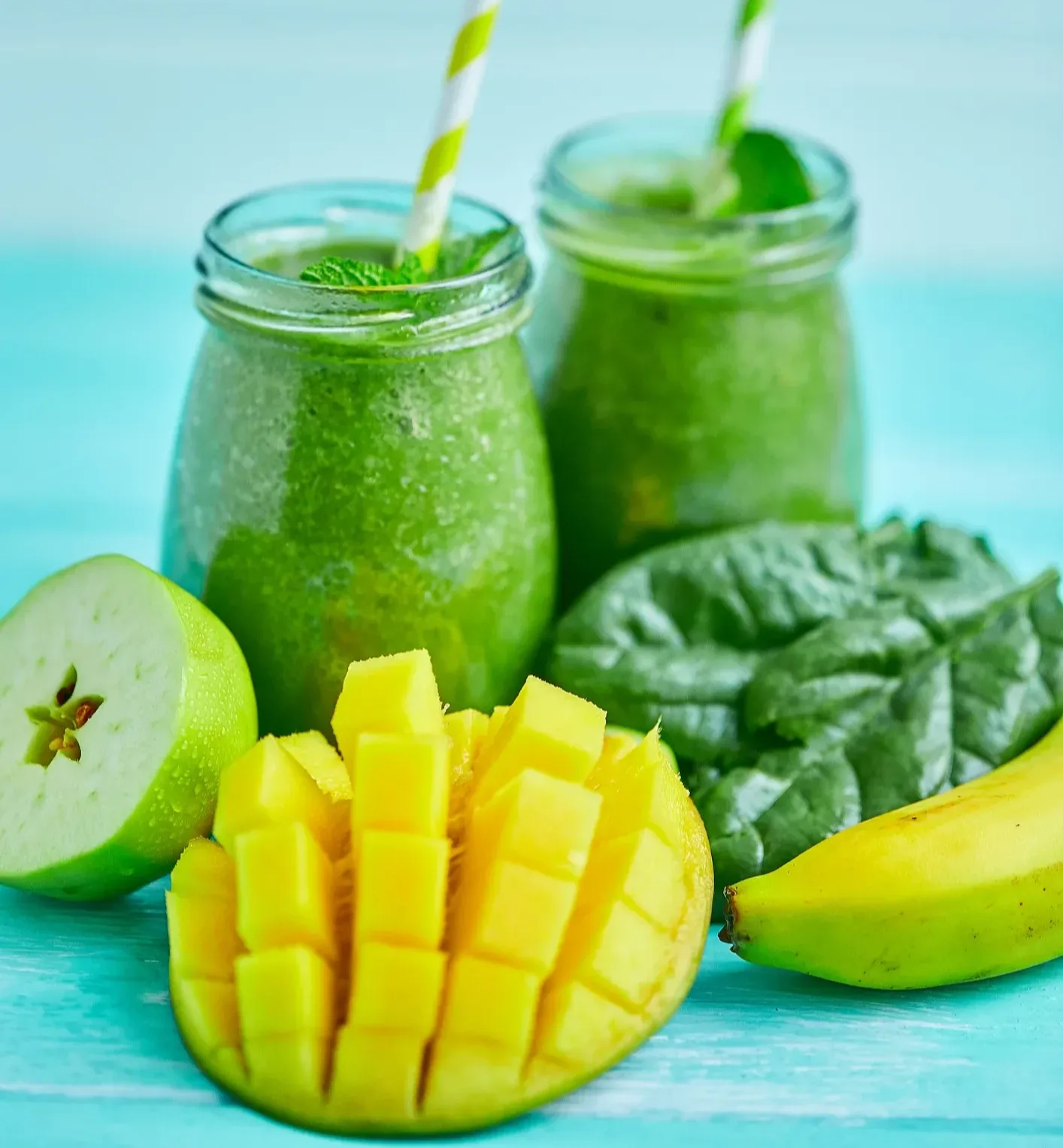 lupusra:-tropical-green-smoothie