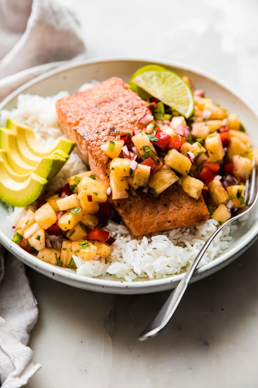 weight-lossanti-inflammatory:-blackened-mahi-mahi-with-mango-avocado-salsa