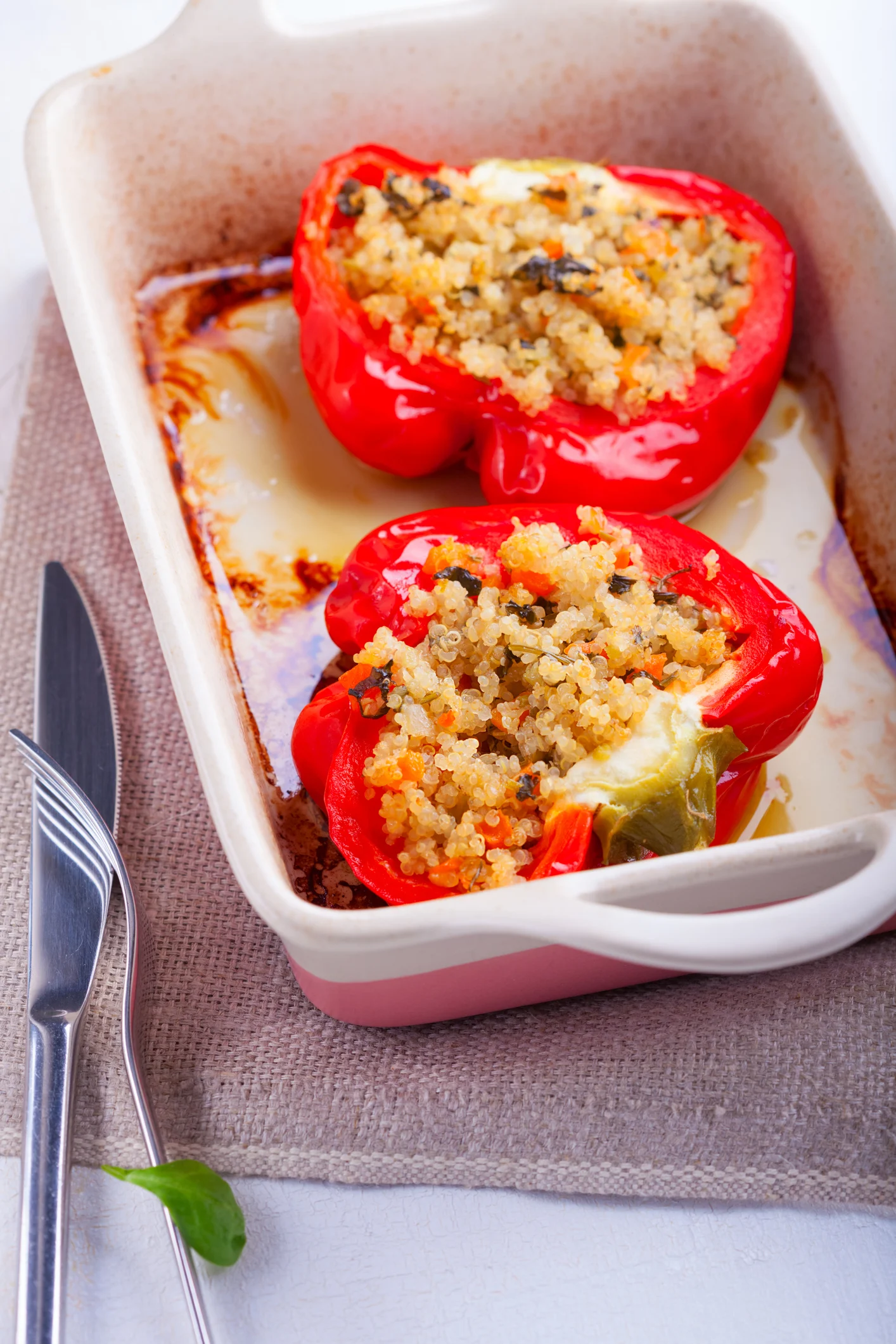 stuffed-bell-peppers-with-ground-turkey-and-quinoa