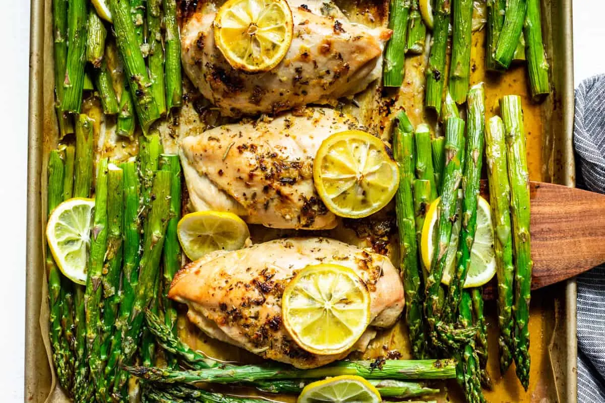 osteoarthritis:-lemon-herb-chicken-with-quinoa-and-kale