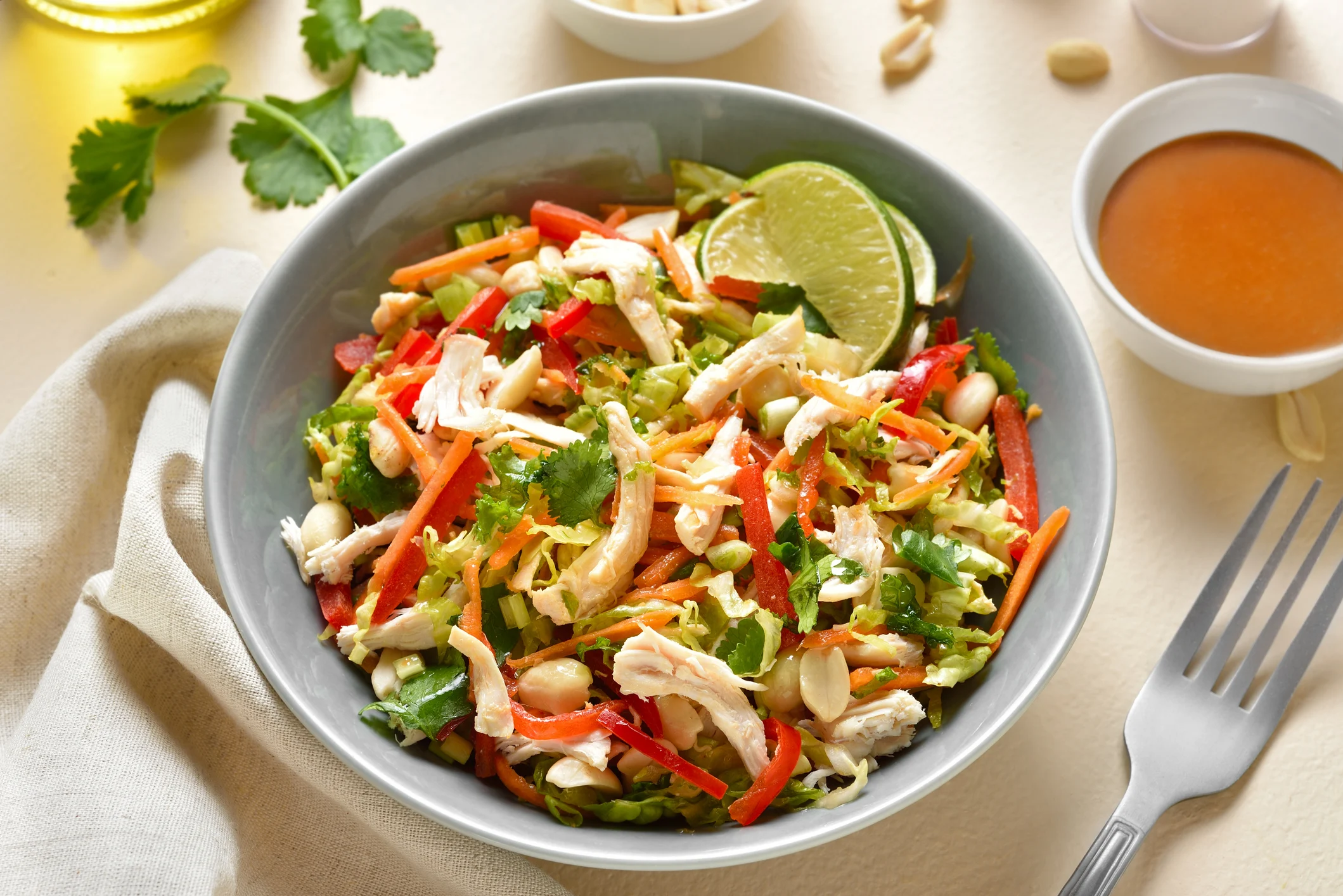 weight-lossanti-inflammatory:-thai-inspired-chicken-and-cabbage-salad-with-peanut-lime-dressing