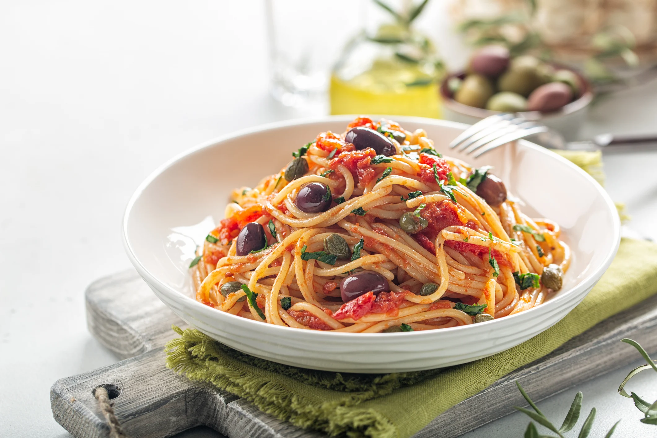 chronic-fatigue:-anti-inflammatory-puttanesca-inspired-pasta