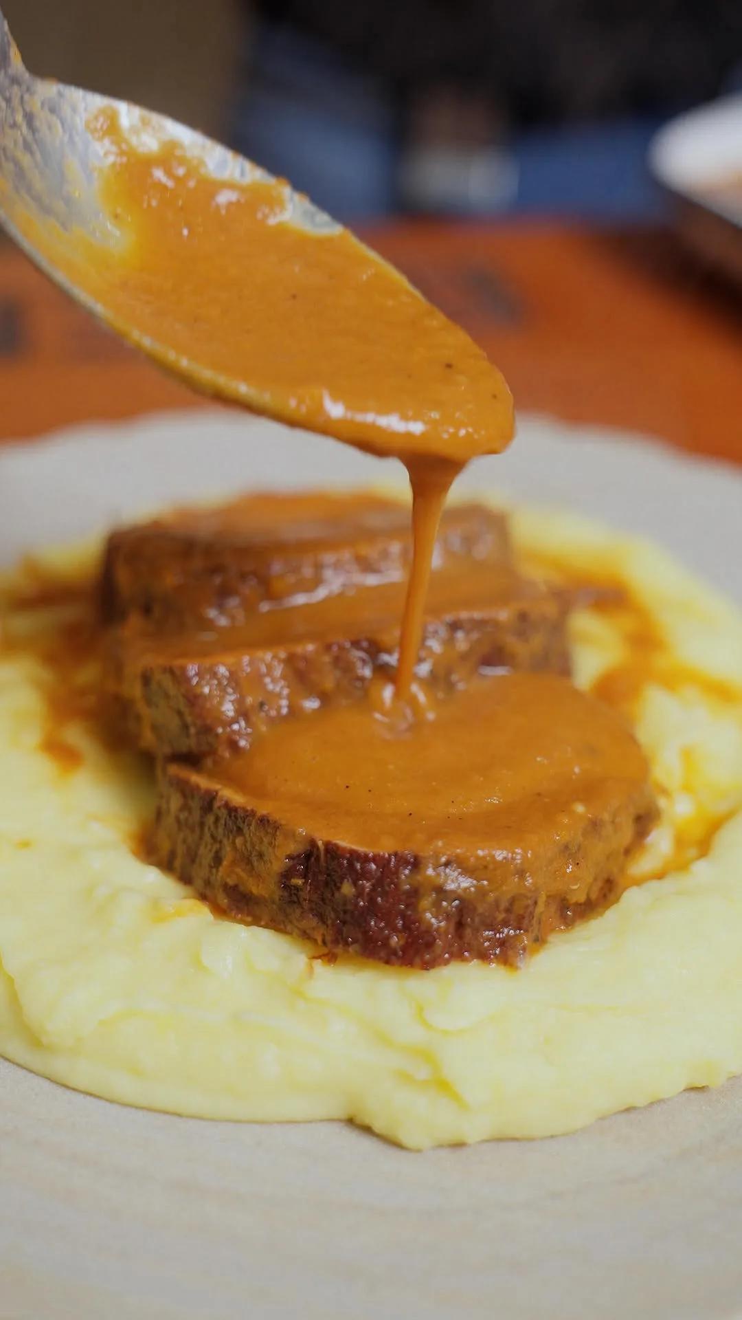 asado-de-pejerrey-con-pure:-el-clasico-dominical-peruano-grilled-silverside-with-mashed-potatoes:-the-peruvian-sunday-classic