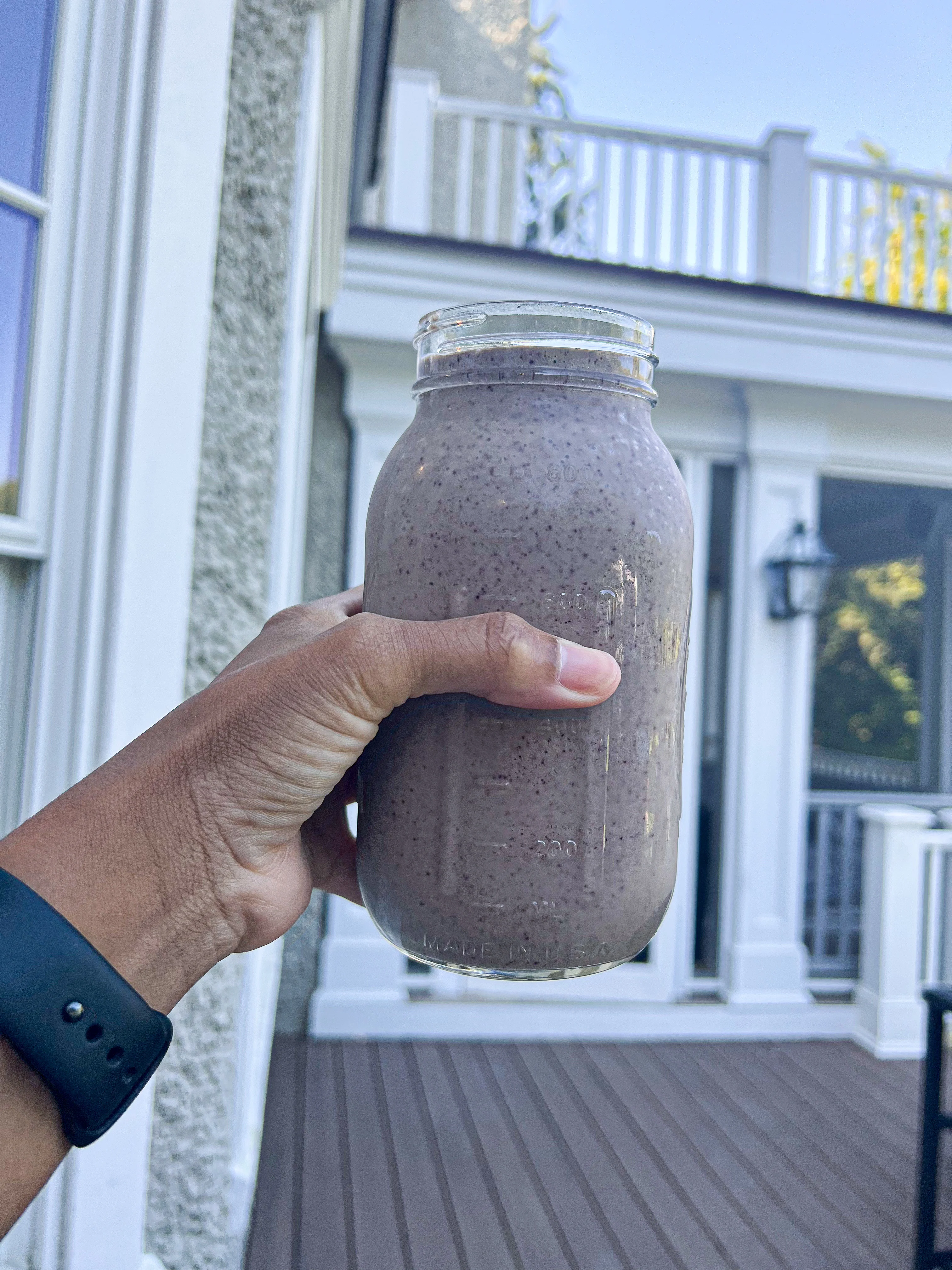 powerhouse-blueberry-banana-protein-smoothie