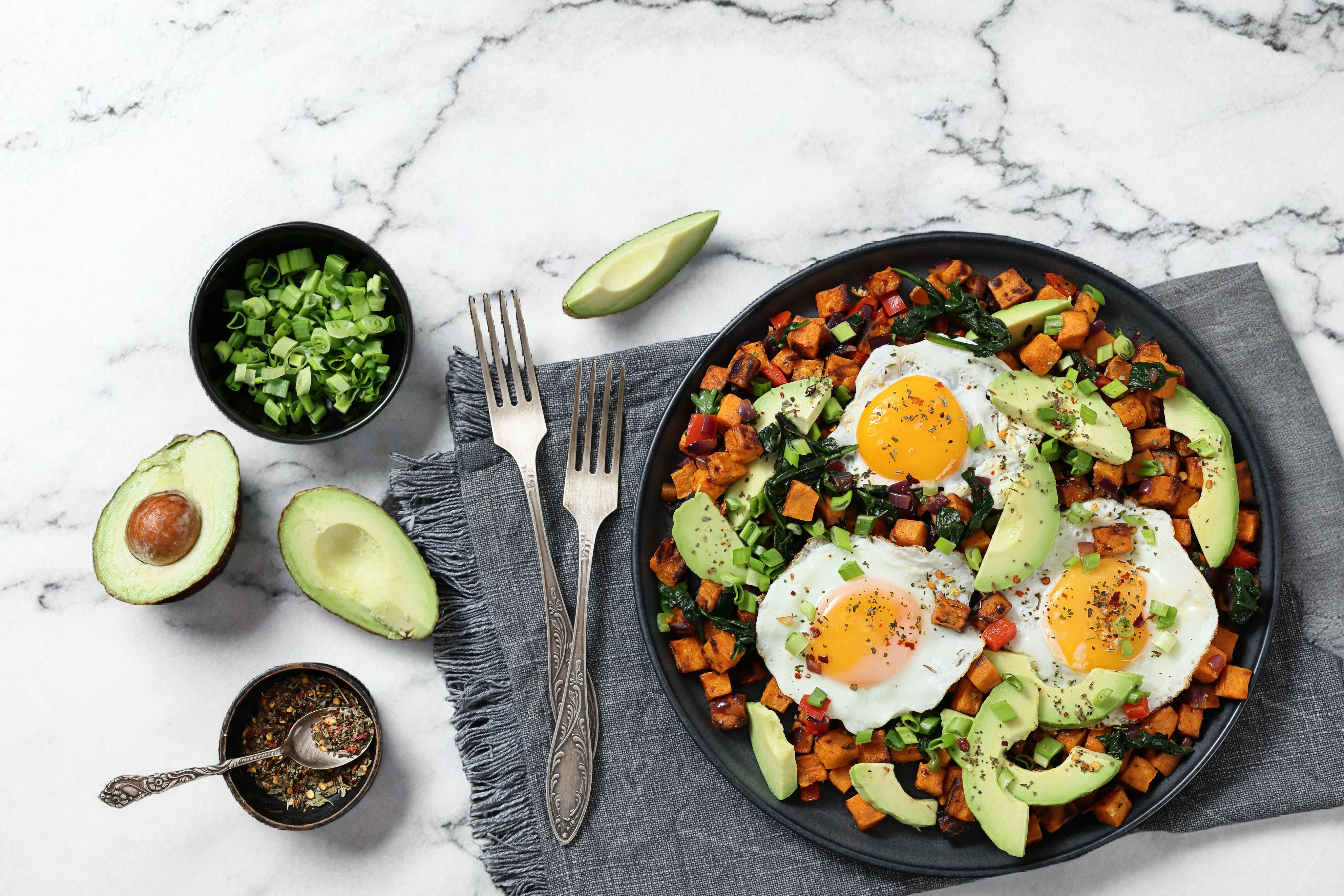 adrenal-fatigue:-savory-turkey-and-sweet-potato-breakfast-hash