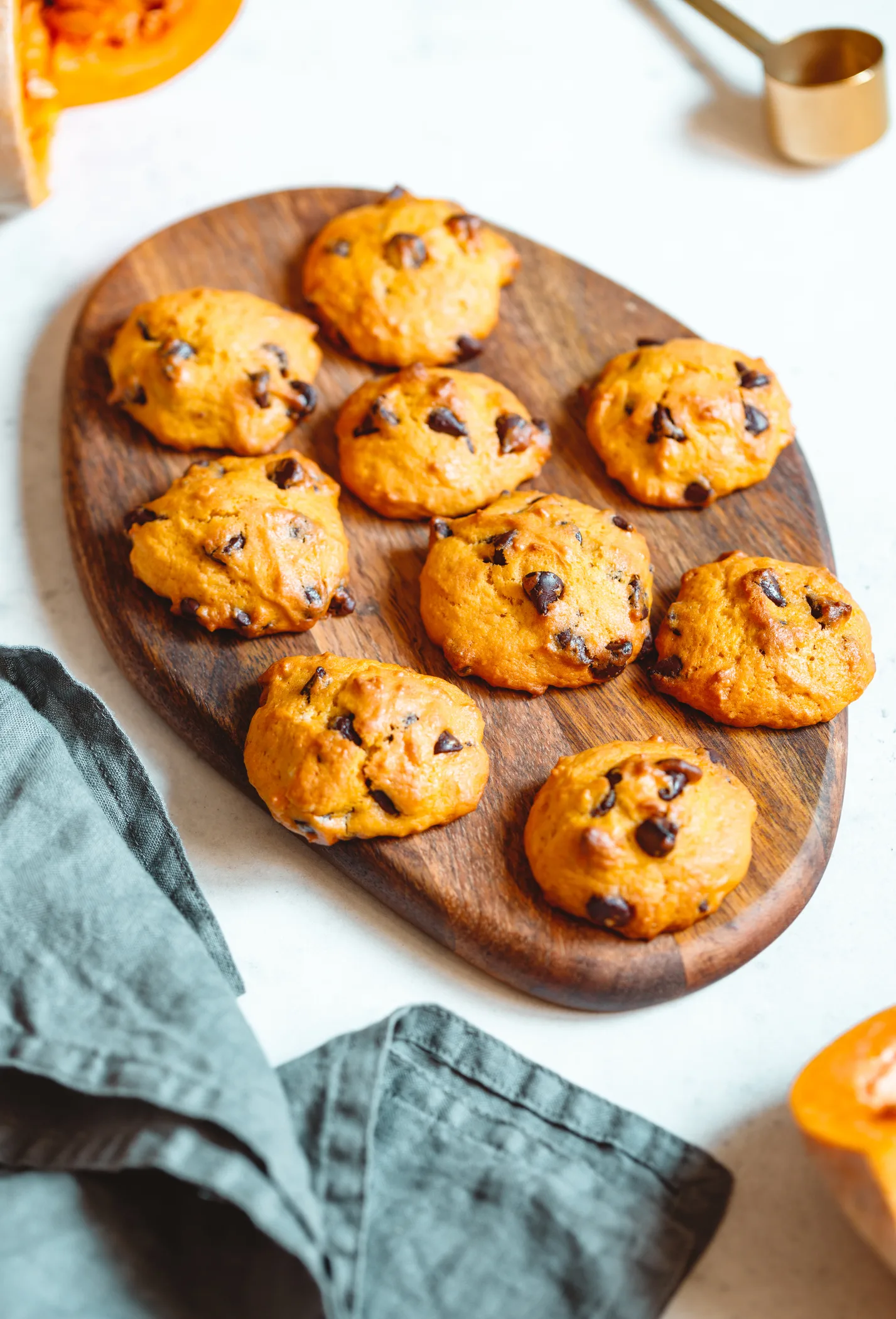 chocolate-chip-pumpkin-cookies