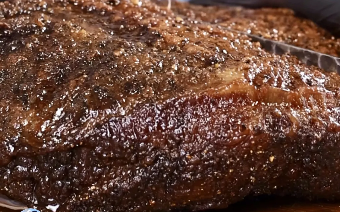 smoked-beef-brisket-on-the-grill
