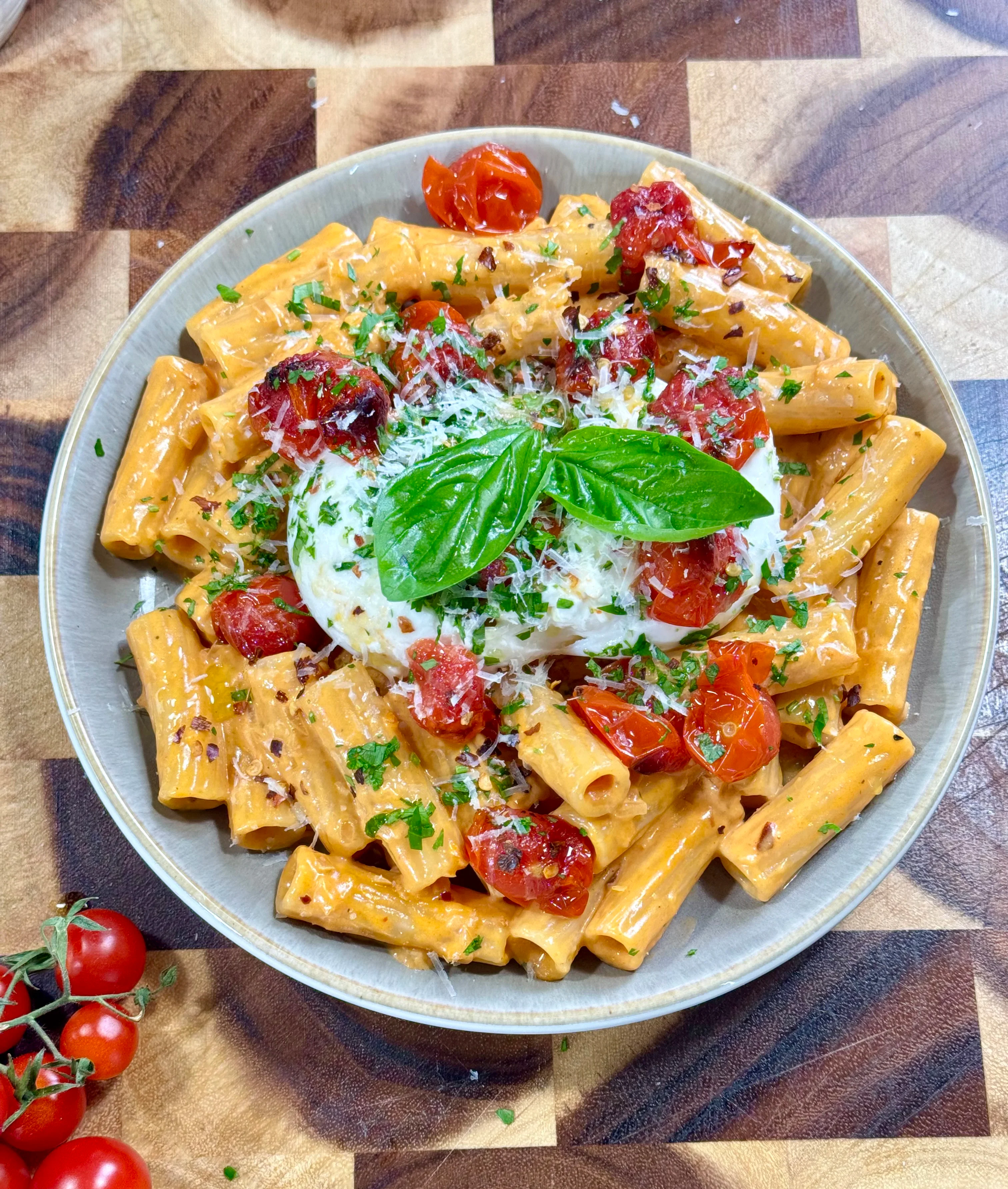 vodka-rigatoni-with-burrata-and-roasted-tomatoes