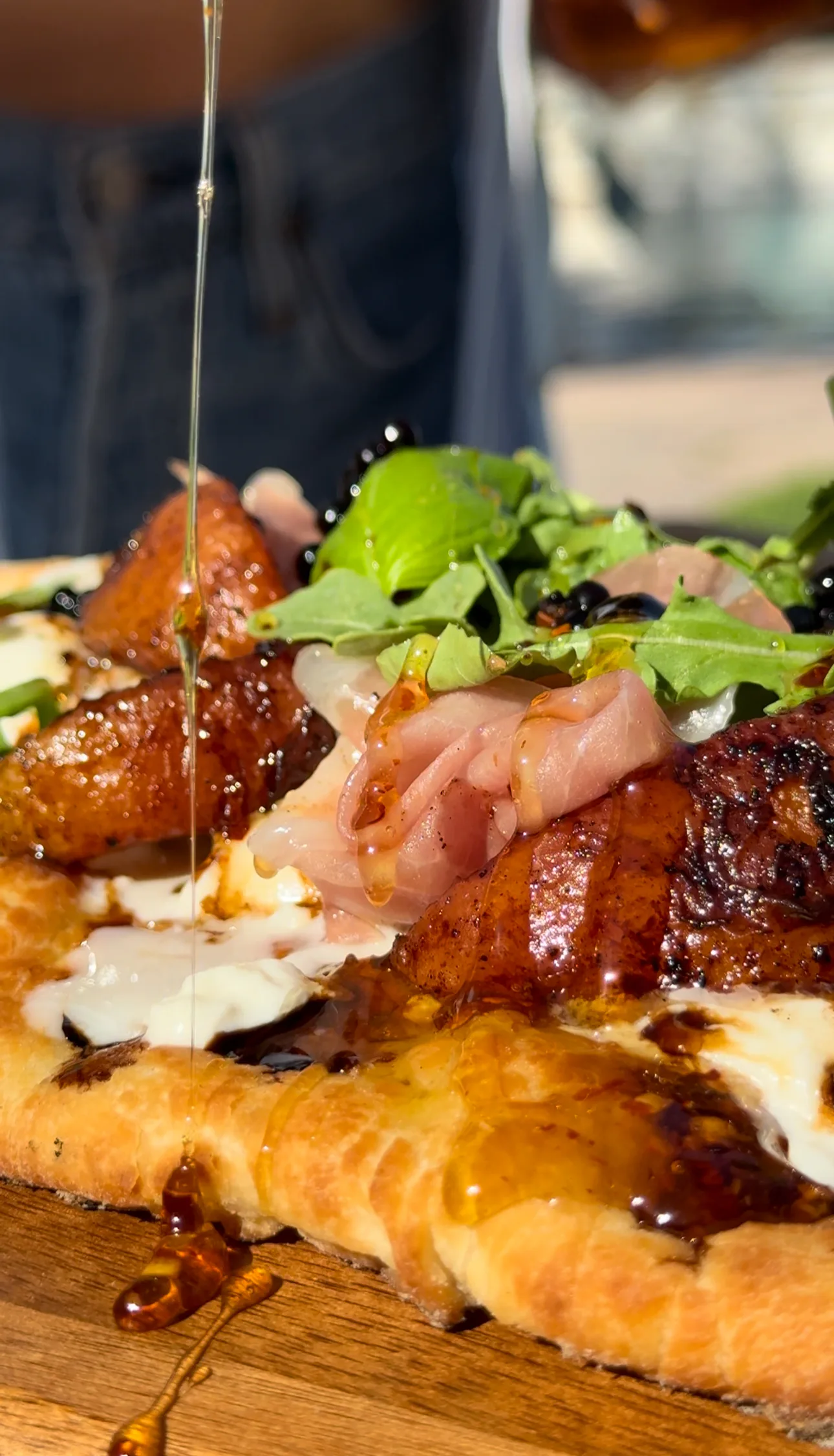 grilled-peach-flatbread-with-burrata-and-prosciutto
