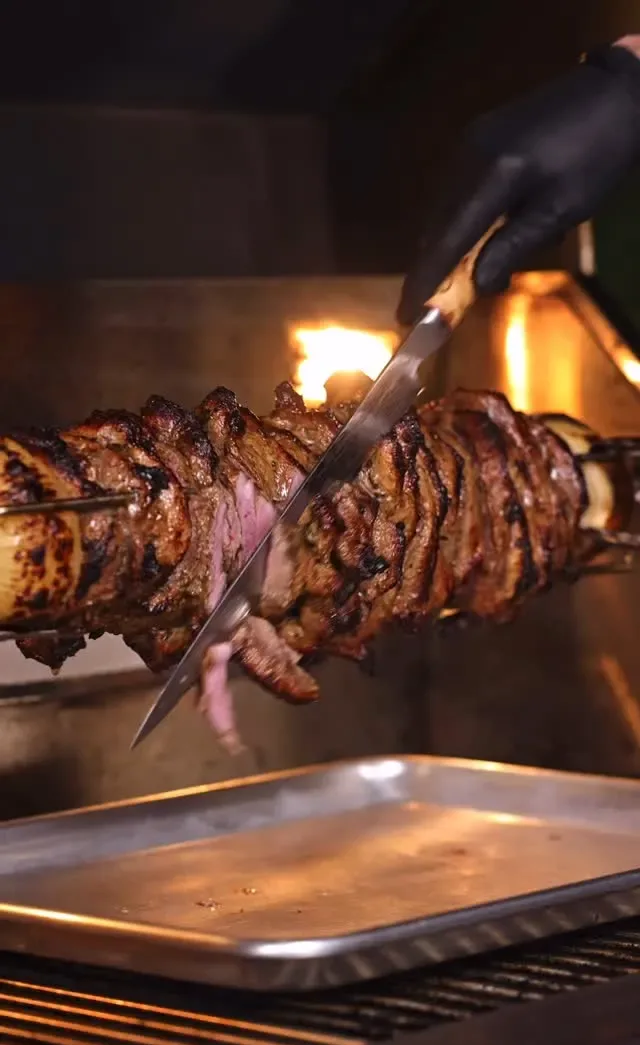 rotisserie-lamb-gyros