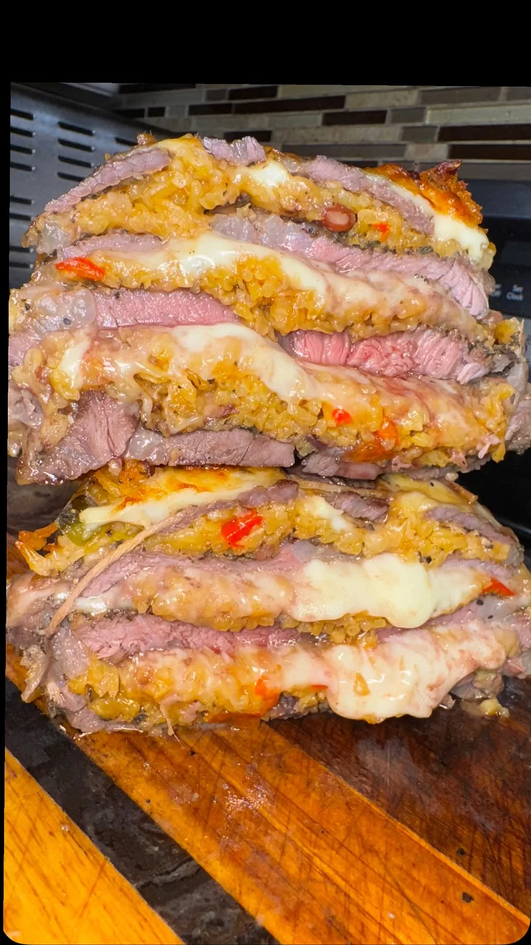 lasana-de-filete-de-res-con-moro-de-habichuela