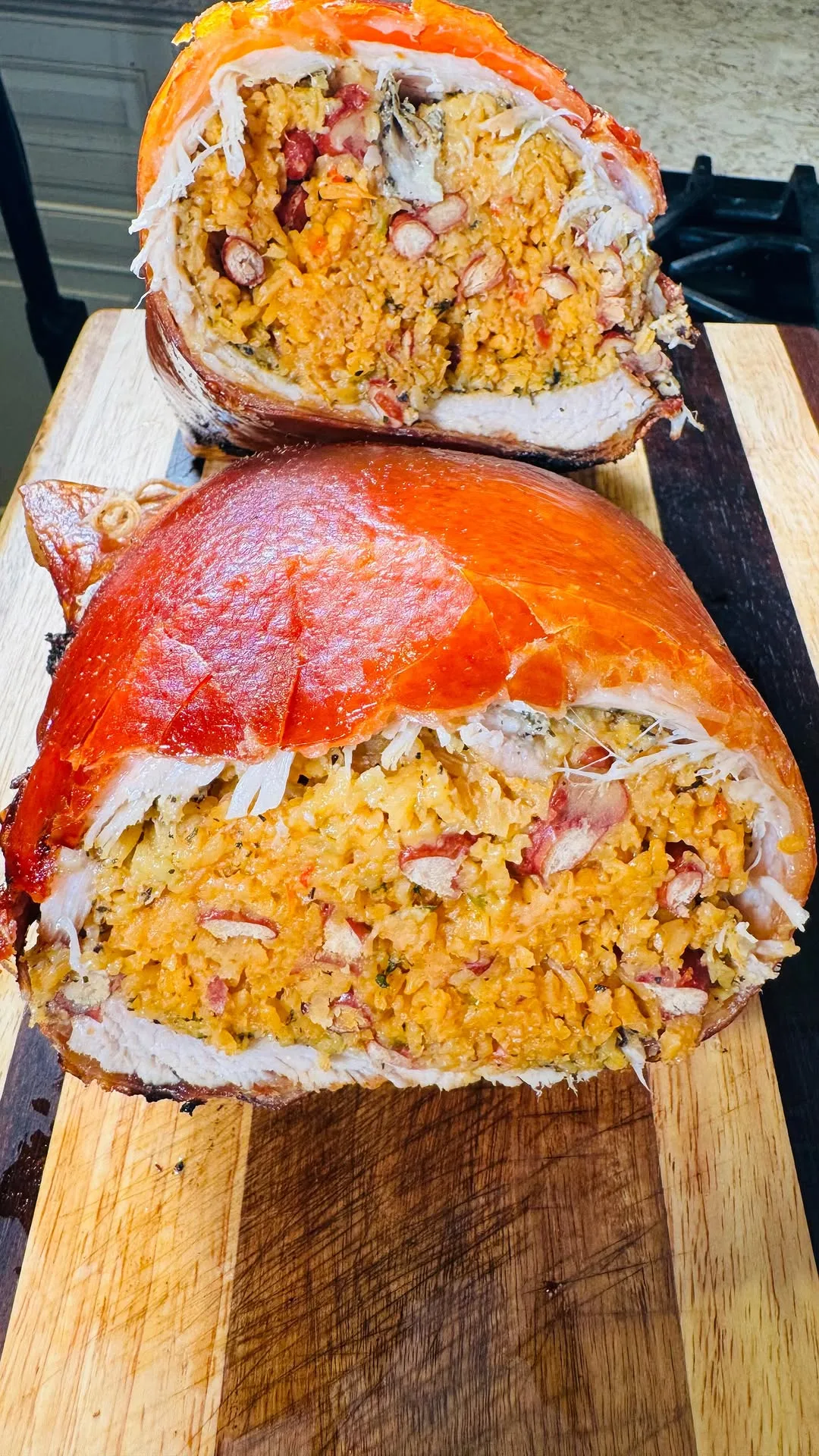 piel-de-cerdo-relleno-con-moro-de-habichuelas