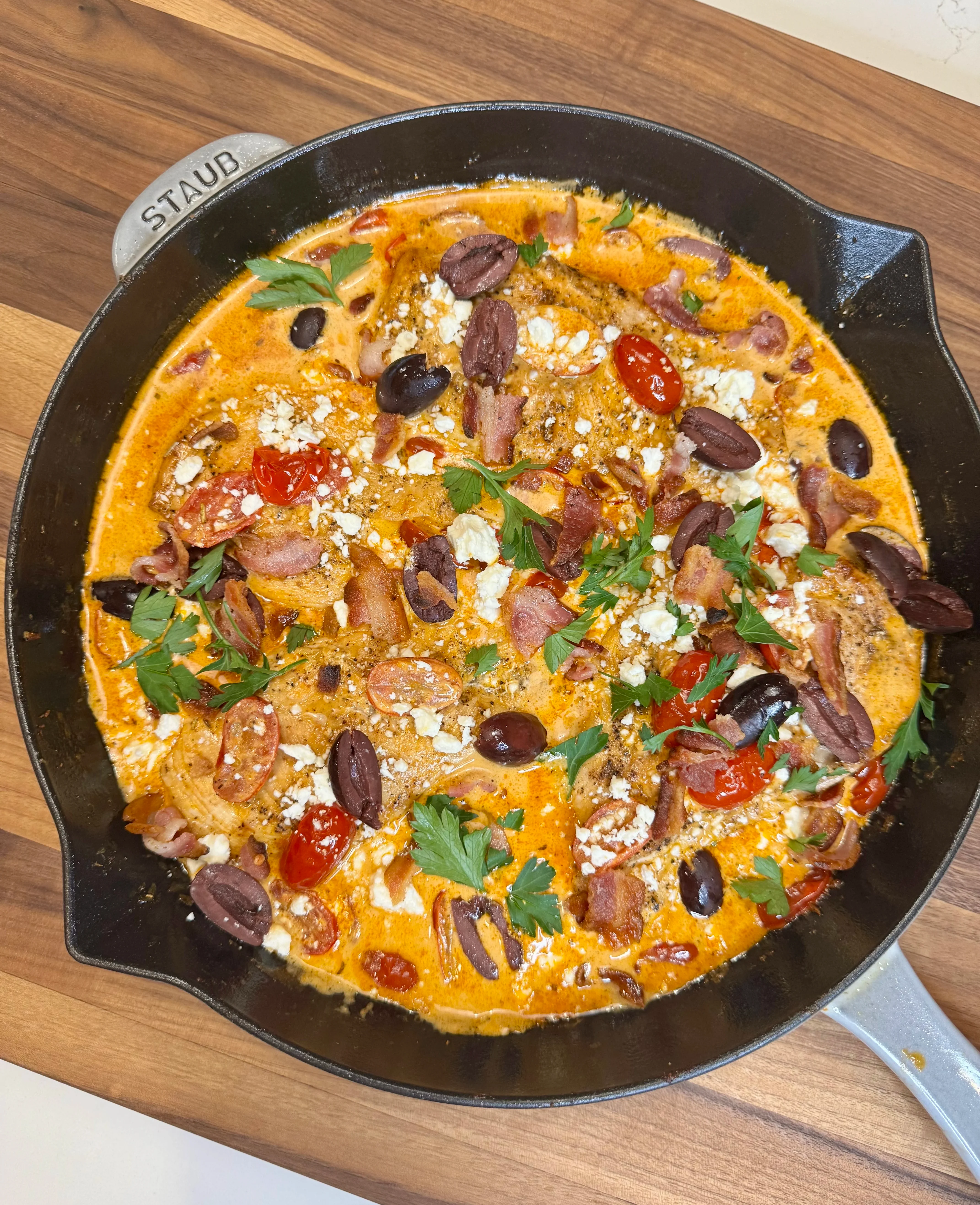 tomato-feta-chicken-skillet