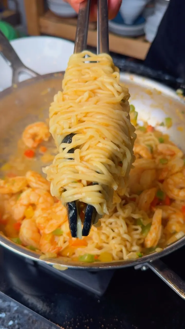 shrimp-and-noodles