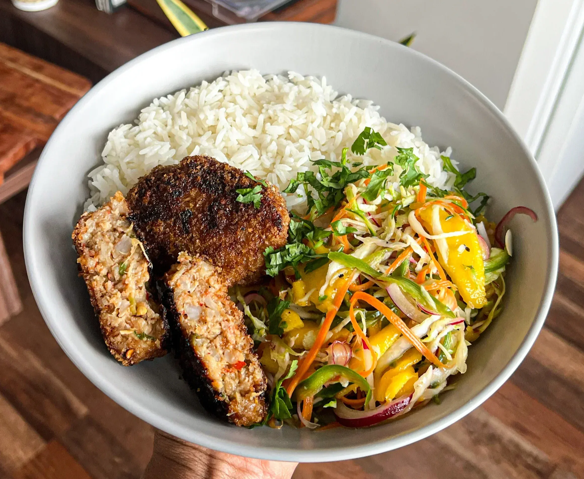 shrimp-patties-with-fresh-mango-slaw-a-caribbean-asian-fusion-recipe