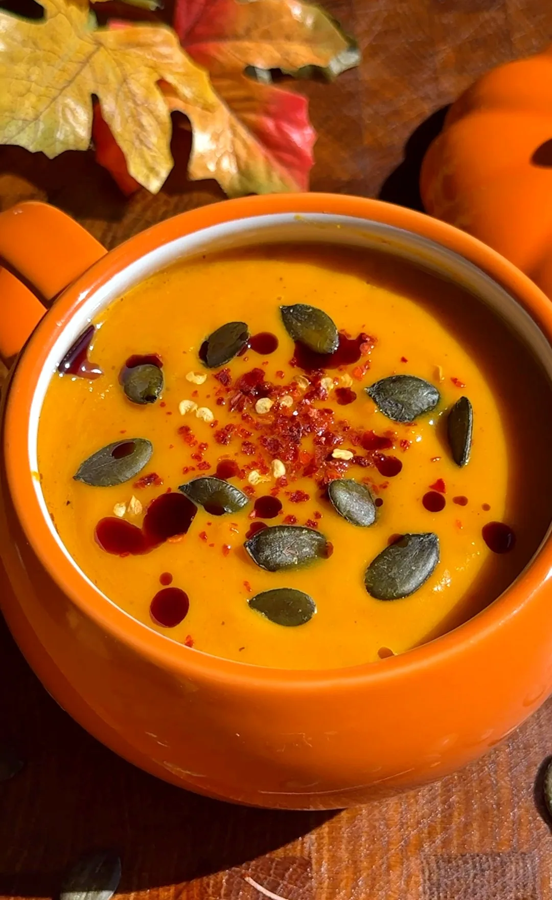 roasted-pumpkin-and-tomato-soup