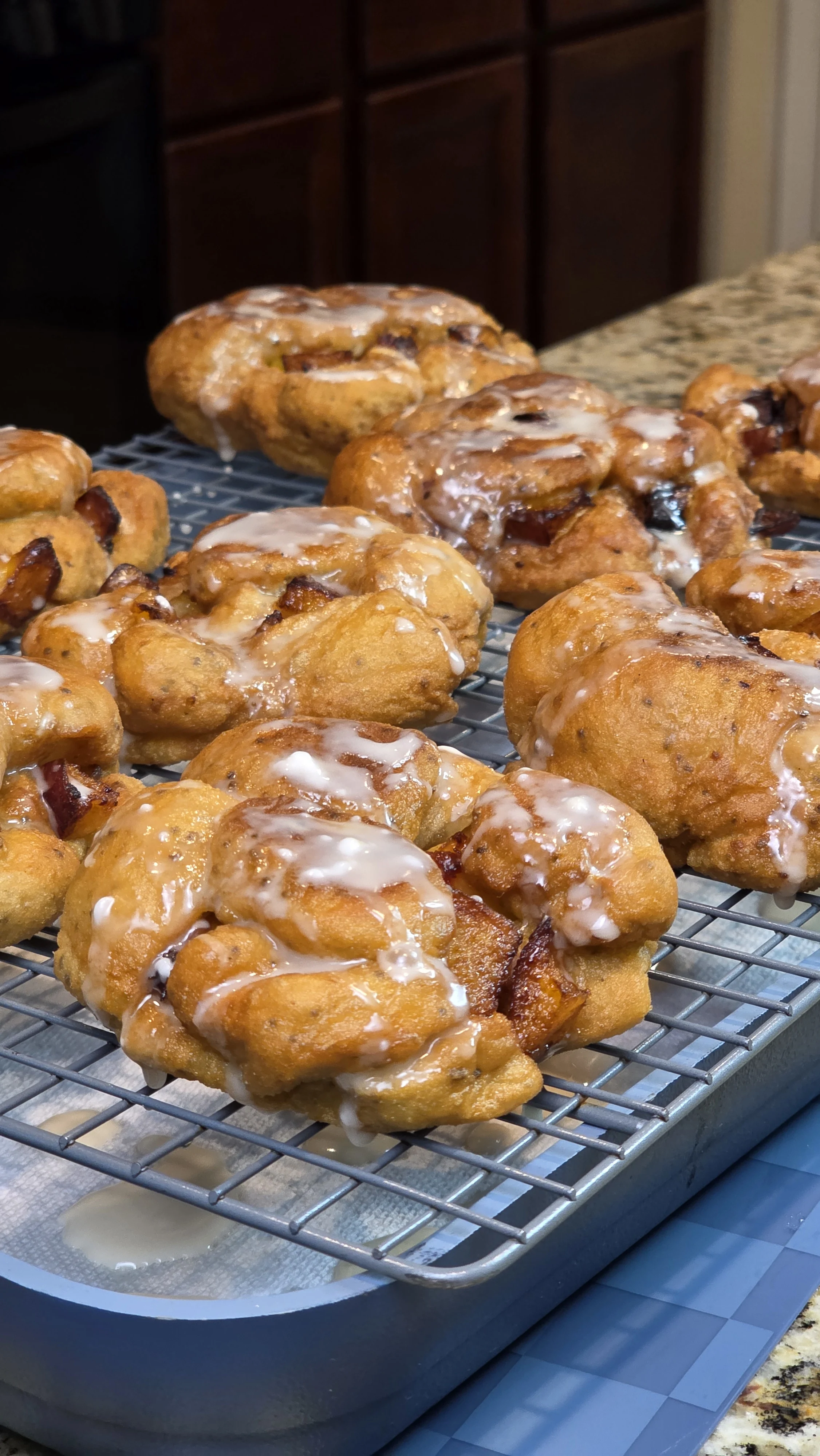 vegan-peach-fritters