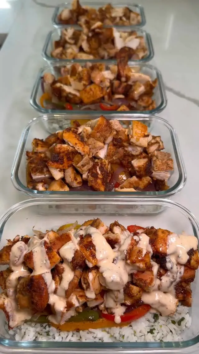 homemade-chipotle-chicken-bowls-4