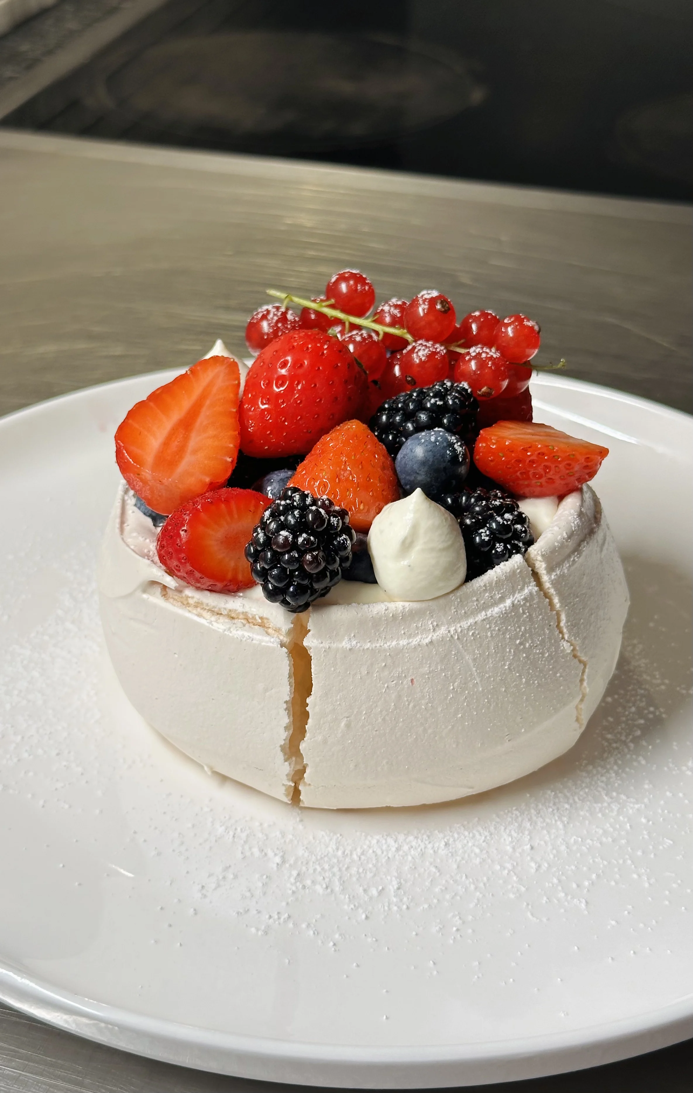 mini-pavlovas