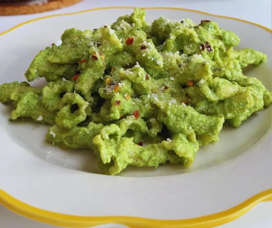 high-protein-green-pasta