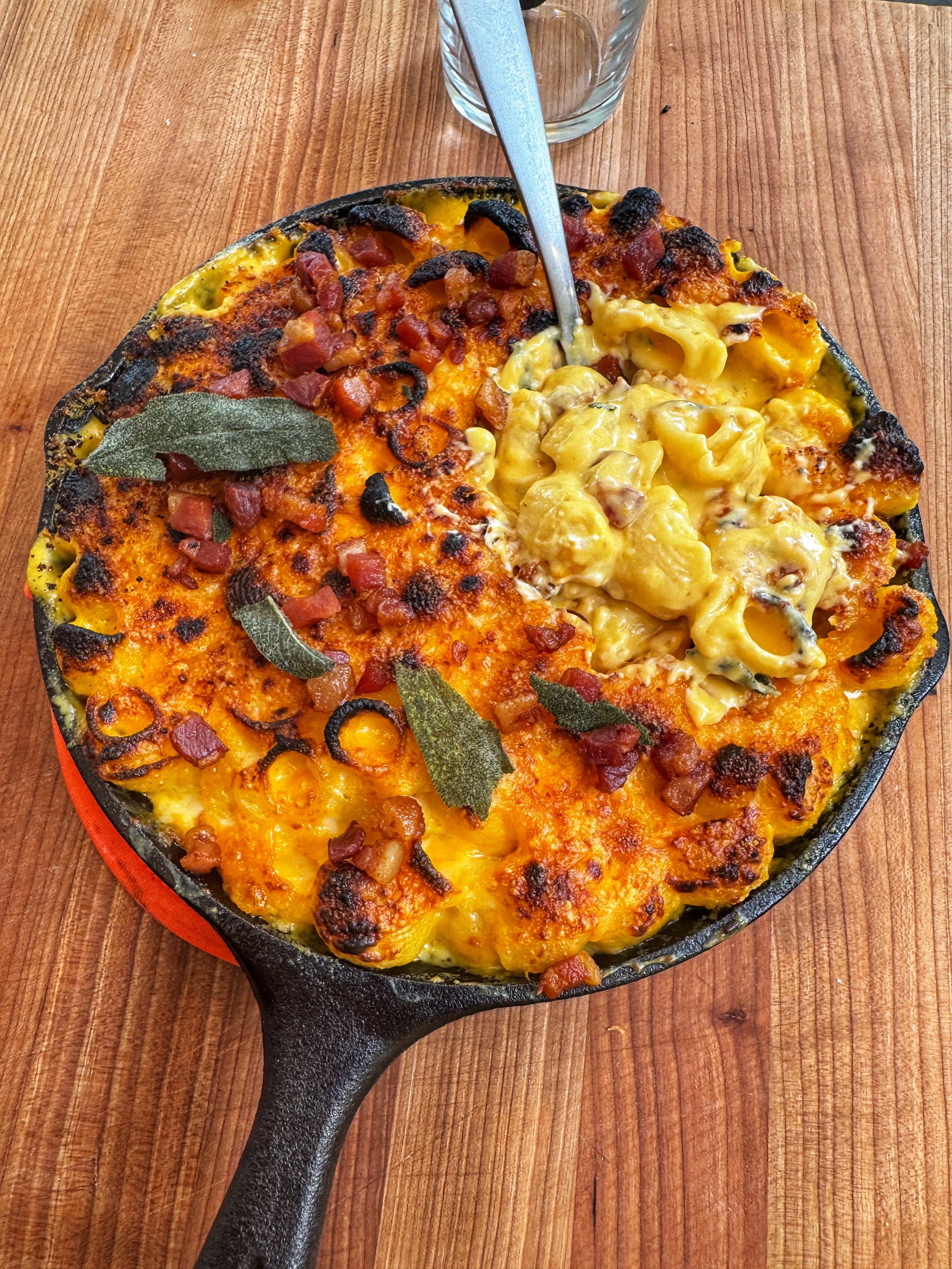 butternut-squash-mac-and-cheese