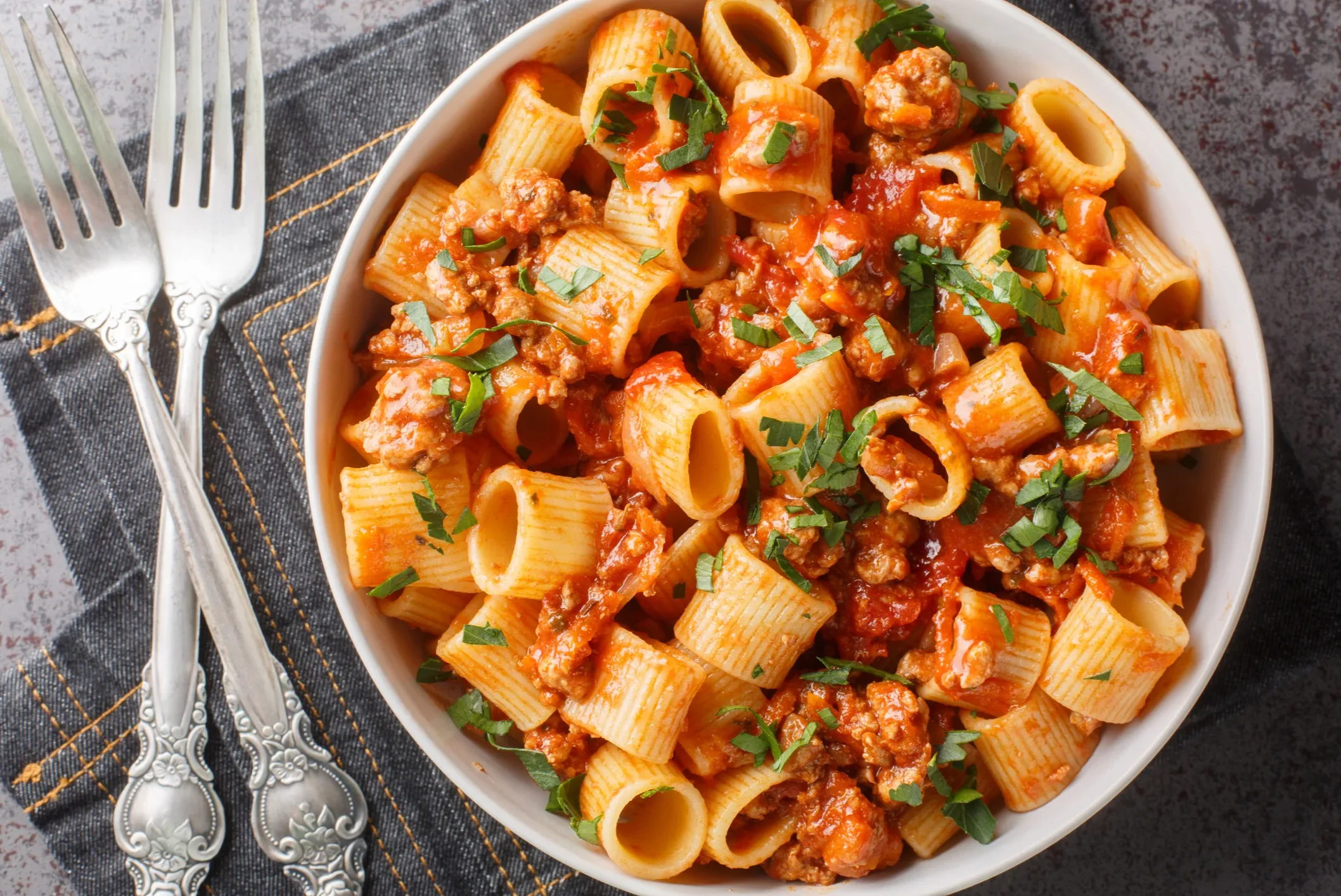 turkey-bolognese-with-protein-pasta