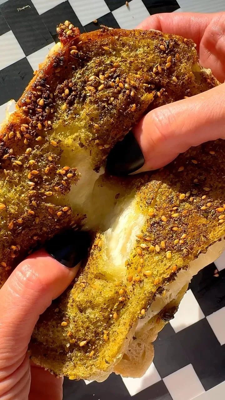 zaatar-grilled-cheese-sandwich