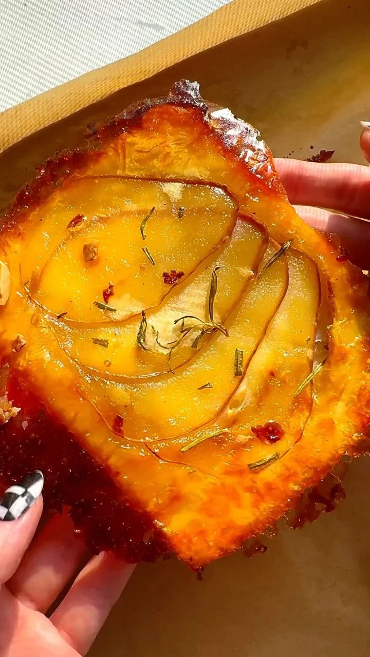 pear-upside-down-mini-pies