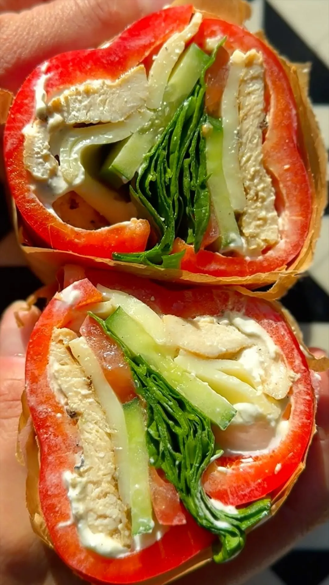 bell-pepper-sandwich-with-greek-yogurt-spread