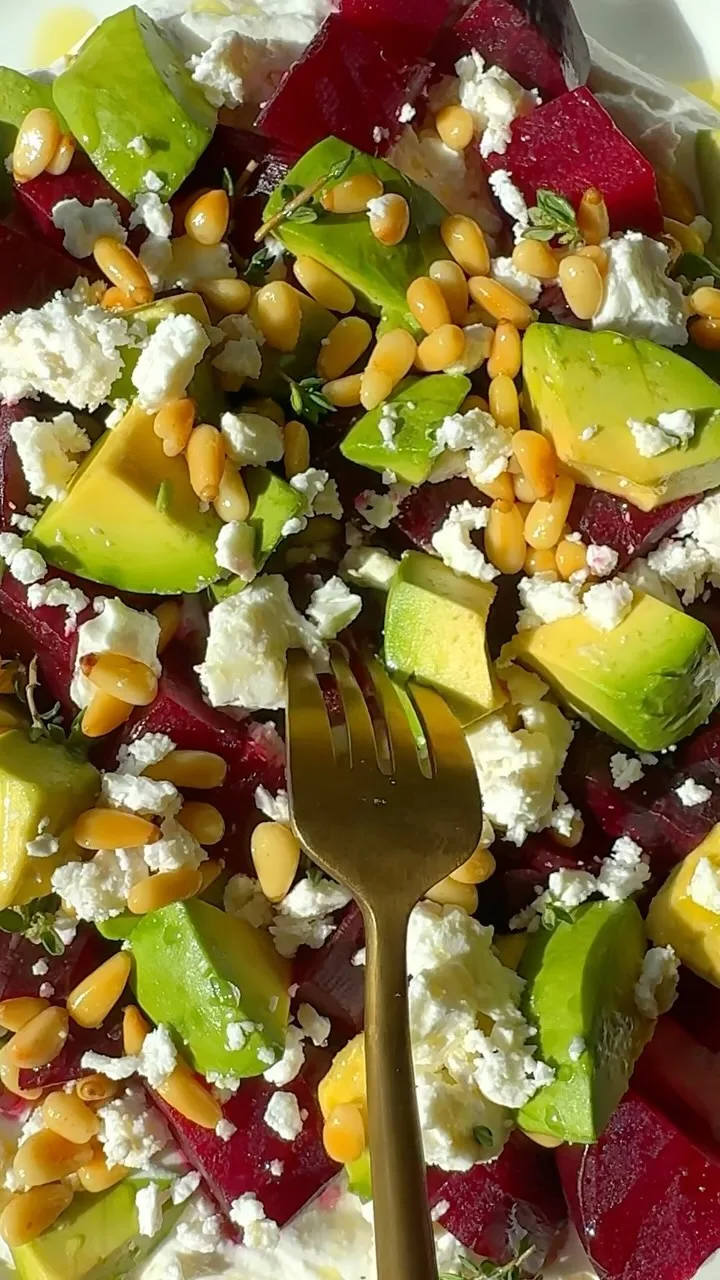 beetroot-and-avocado-salad-with-yogurt-zaatar-dressing