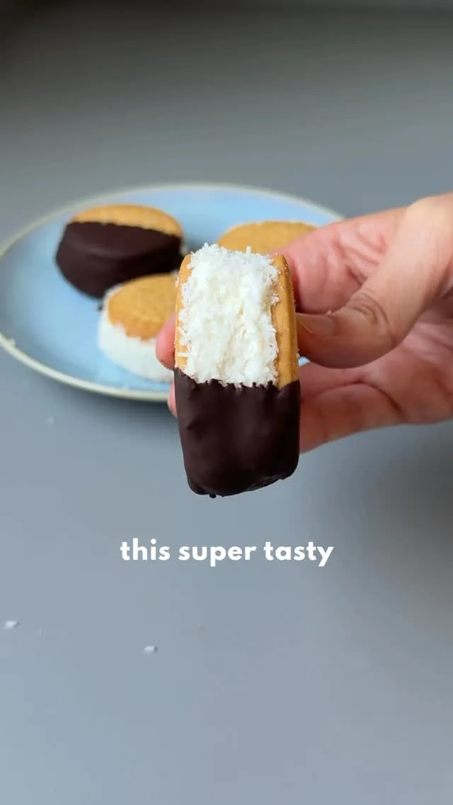 frozen-coconut-cookie-bites