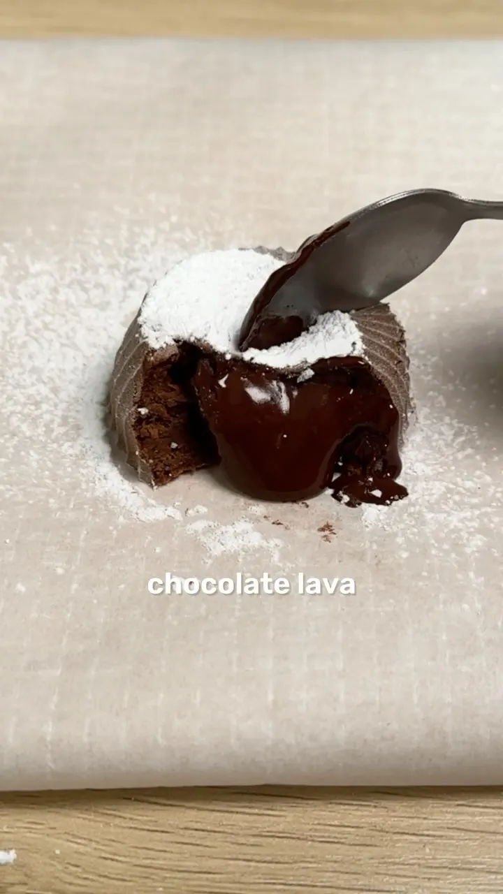 quick-chocolate-lava-cake