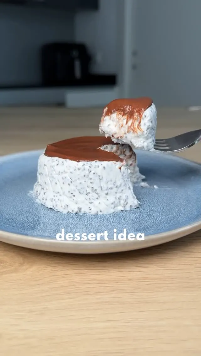 chia-seeds-cake