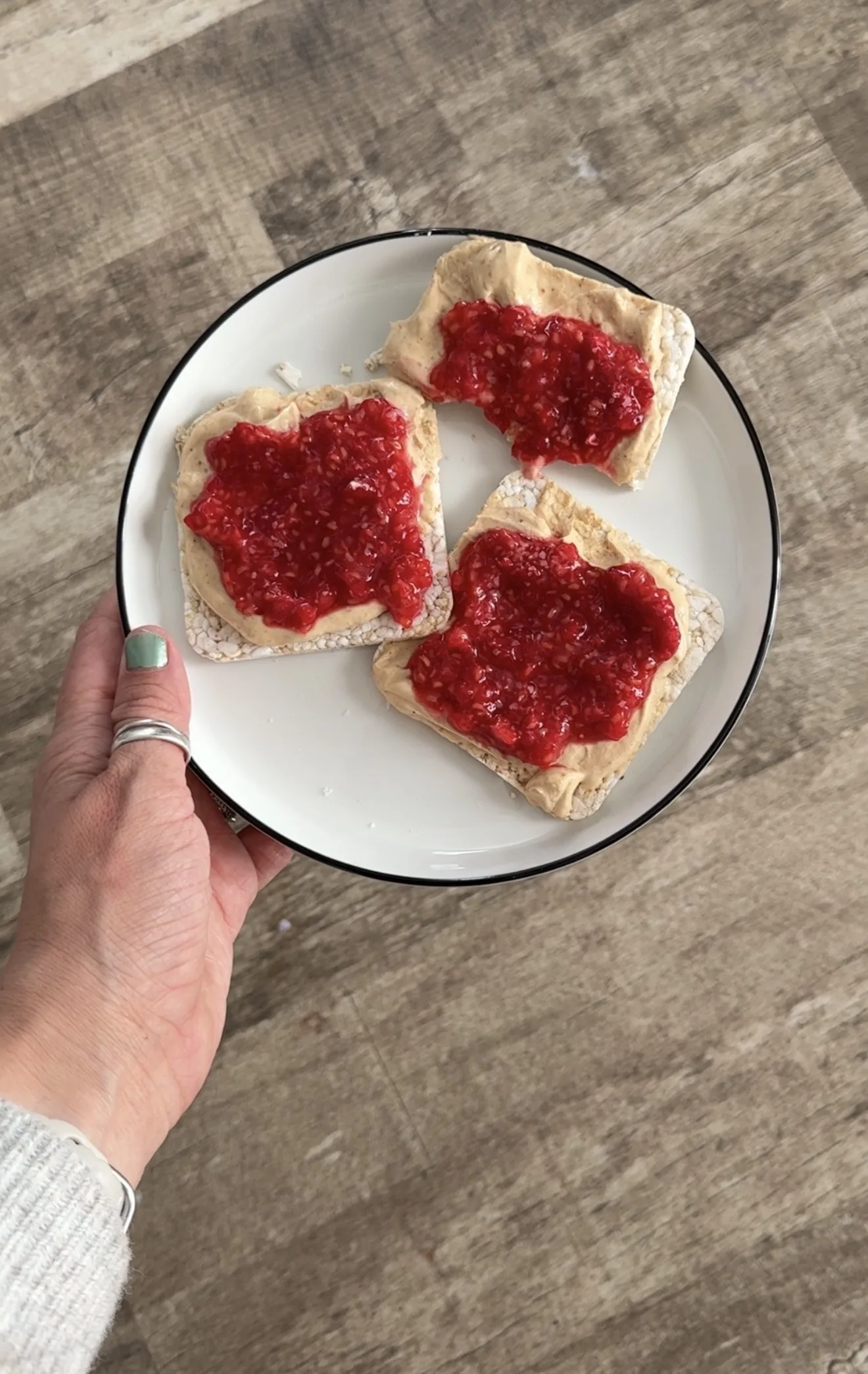 pb-j-rice-cakes