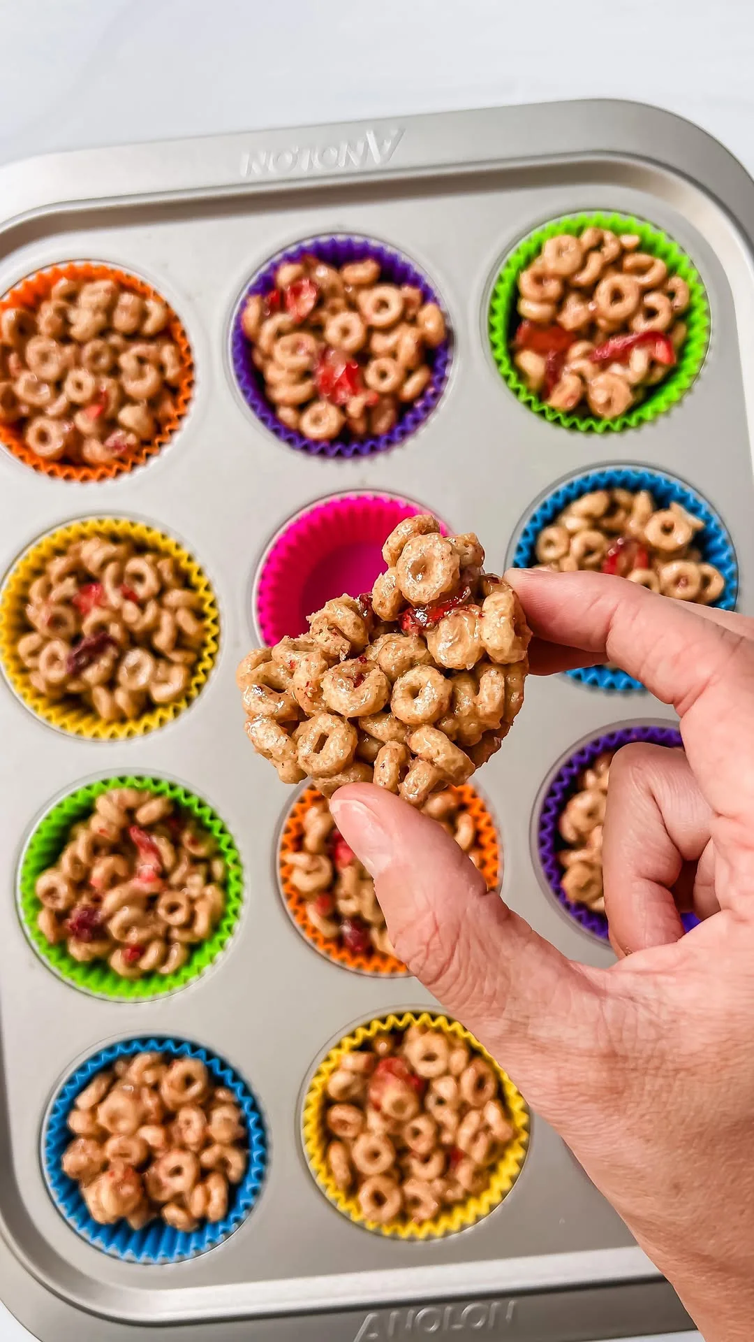 cheerio-cups