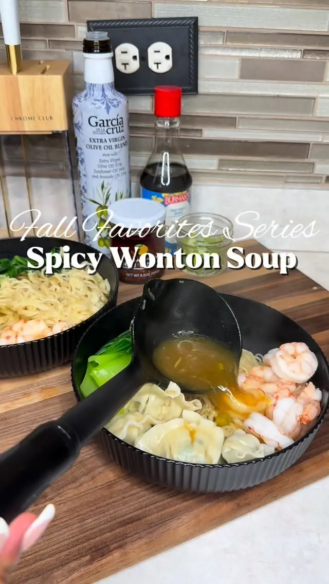 shrimp-and-wonton-ramen-soup