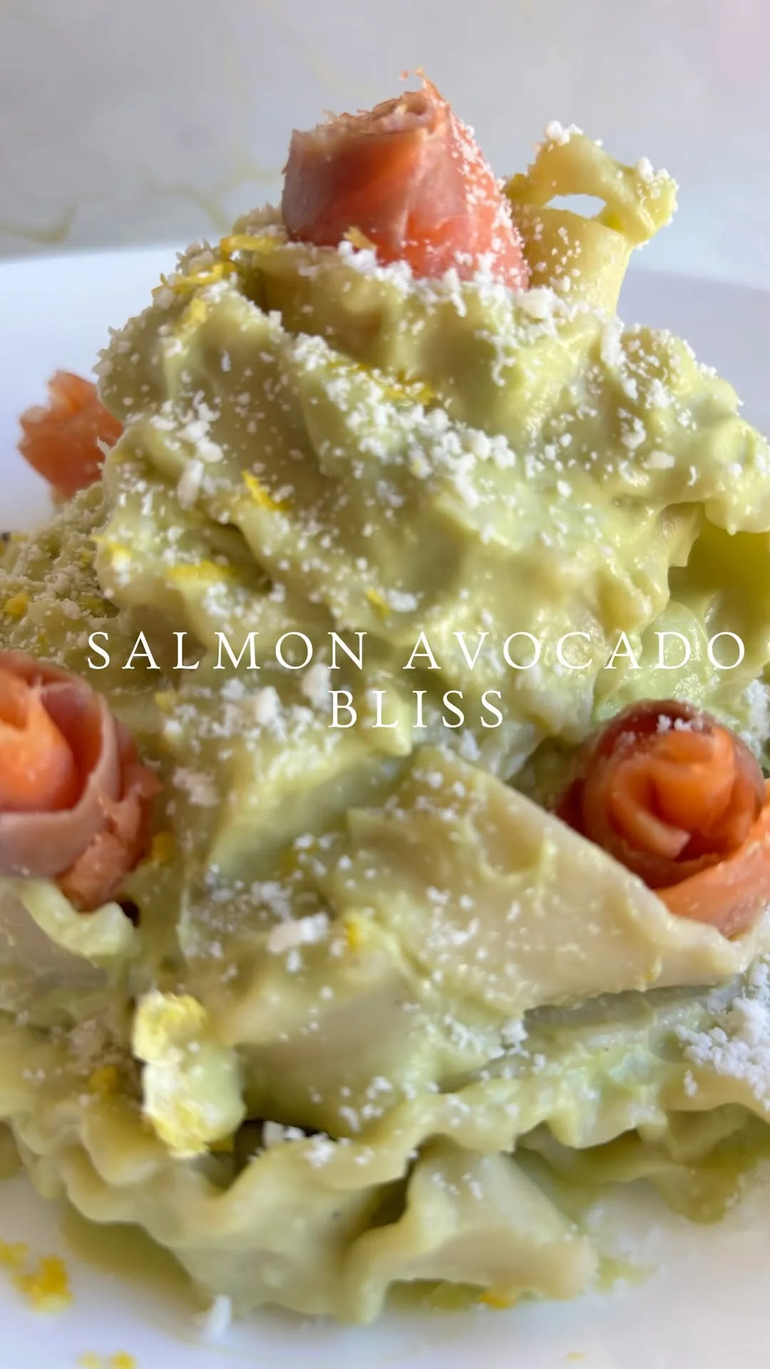 creamy-avocado-and-smoked-salmon-pasta