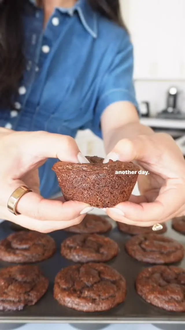 healthy-chocolate-muffins
