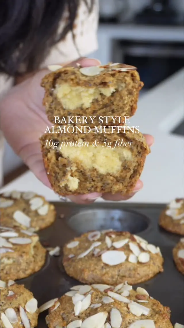 healthy-muffins-with-almond-frangipane-filling