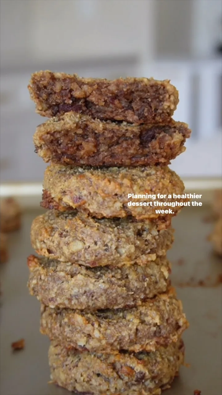 date-and-walnut-cookies