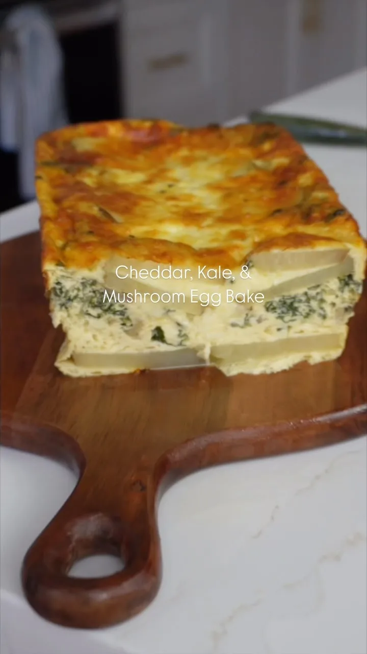cheddar-kale-and-mushroom-egg-bake