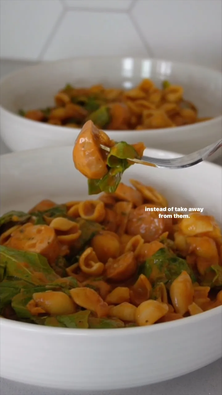 high-protein-creamy-pumpkin-pasta